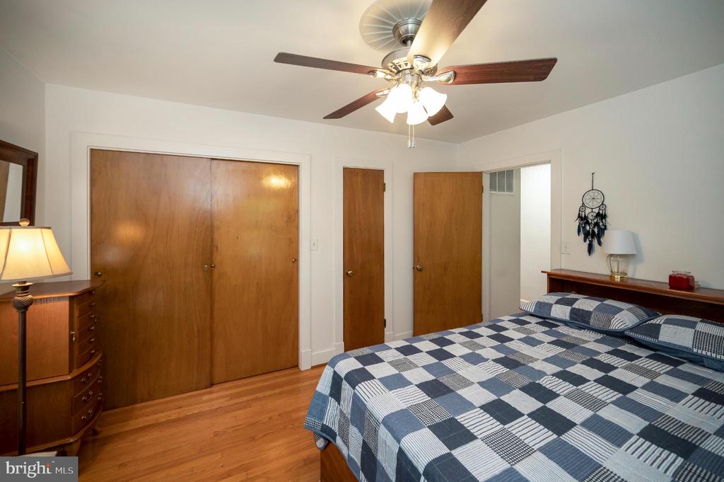 8625 BROCK RD, SPOTSYLVANIA, Virginia 22553, 2 Bedrooms Bedrooms, ,1 BathroomBathrooms,Residential,8625 BROCK RD,VASP2036170 MLS # VASP2036170
