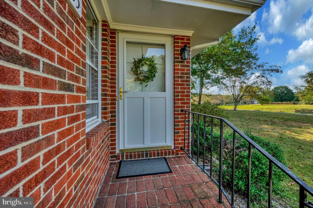 8625 BROCK RD, SPOTSYLVANIA, Virginia 22553, 2 Bedrooms Bedrooms, ,1 BathroomBathrooms,Residential,8625 BROCK RD,VASP2036170 MLS # VASP2036170