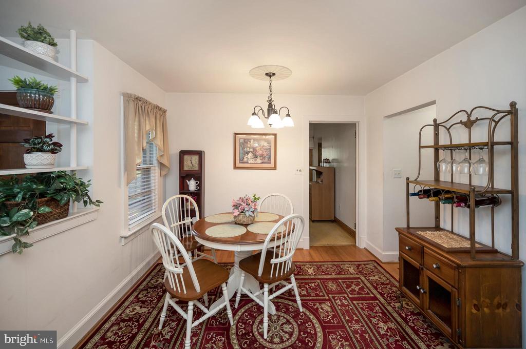 8625 BROCK RD, SPOTSYLVANIA, Virginia 22553, 2 Bedrooms Bedrooms, ,1 BathroomBathrooms,Residential,8625 BROCK RD,VASP2036170 MLS # VASP2036170