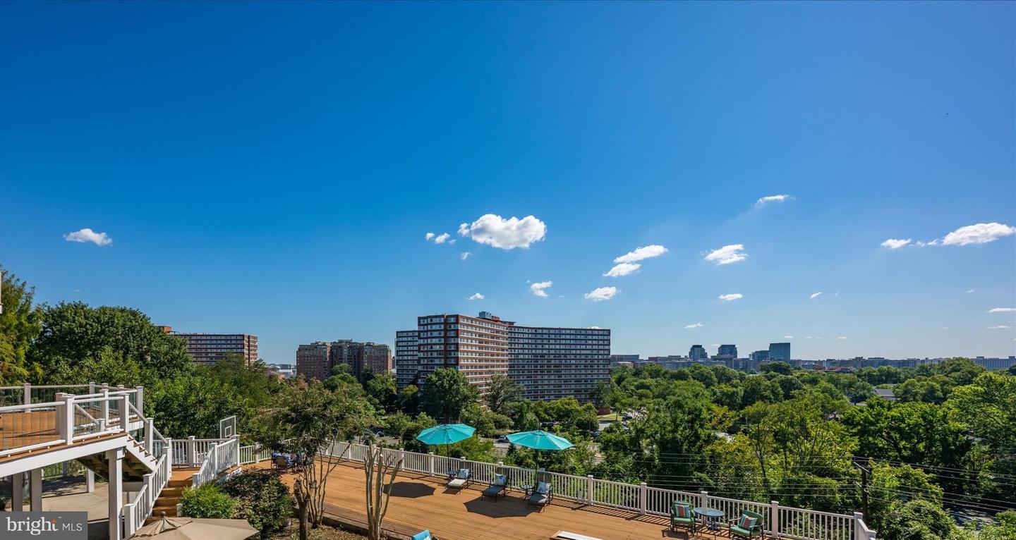 1701 S ARLINGTON RIDGE RD, ARLINGTON, Virginia 22202, 7 Bedrooms Bedrooms, ,8 BathroomsBathrooms,Residential,For sale,1701 S ARLINGTON RIDGE RD,VAAR2058262 MLS # VAAR2058262 1701 S ARLINGTON RIDGE RD, ARLINGTON, Virginia 22202, 7 Bedrooms Bedrooms, ,8 BathroomsBathrooms,Residential,For sale,1701 S ARLINGTON RIDGE RD,VAAR2058262 MLS # VAAR2058262