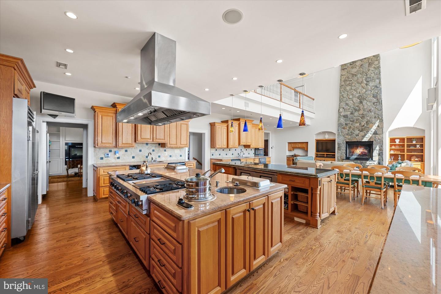 1701 S ARLINGTON RIDGE RD, ARLINGTON, Virginia 22202, 7 Bedrooms Bedrooms, ,8 BathroomsBathrooms,Residential,For sale,1701 S ARLINGTON RIDGE RD,VAAR2058262 MLS # VAAR2058262 1701 S ARLINGTON RIDGE RD, ARLINGTON, Virginia 22202, 7 Bedrooms Bedrooms, ,8 BathroomsBathrooms,Residential,For sale,1701 S ARLINGTON RIDGE RD,VAAR2058262 MLS # VAAR2058262