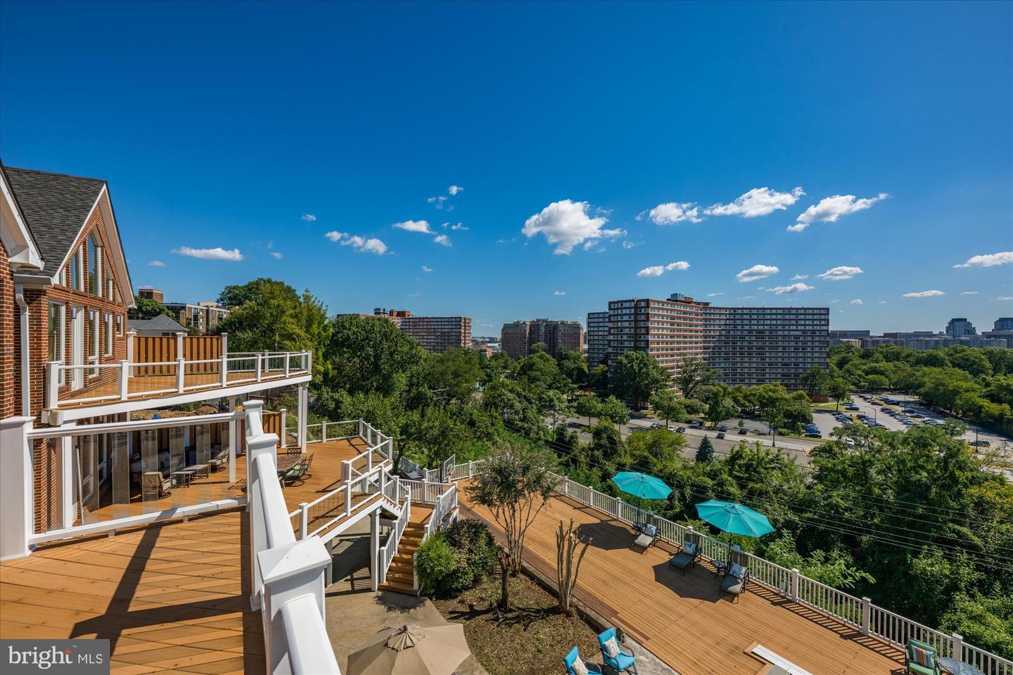 1701 S ARLINGTON RIDGE RD, ARLINGTON, Virginia 22202, 7 Bedrooms Bedrooms, ,8 BathroomsBathrooms,Residential,For sale,1701 S ARLINGTON RIDGE RD,VAAR2058262 MLS # VAAR2058262 1701 S ARLINGTON RIDGE RD, ARLINGTON, Virginia 22202, 7 Bedrooms Bedrooms, ,8 BathroomsBathrooms,Residential,For sale,1701 S ARLINGTON RIDGE RD,VAAR2058262 MLS # VAAR2058262