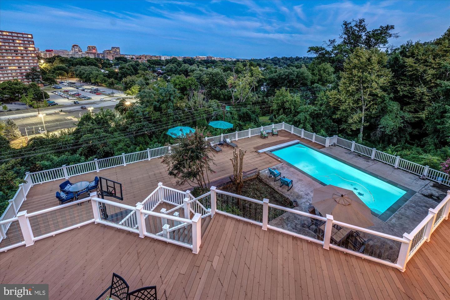1701 S ARLINGTON RIDGE RD, ARLINGTON, Virginia 22202, 7 Bedrooms Bedrooms, ,8 BathroomsBathrooms,Residential,For sale,1701 S ARLINGTON RIDGE RD,VAAR2058262 MLS # VAAR2058262 1701 S ARLINGTON RIDGE RD, ARLINGTON, Virginia 22202, 7 Bedrooms Bedrooms, ,8 BathroomsBathrooms,Residential,For sale,1701 S ARLINGTON RIDGE RD,VAAR2058262 MLS # VAAR2058262