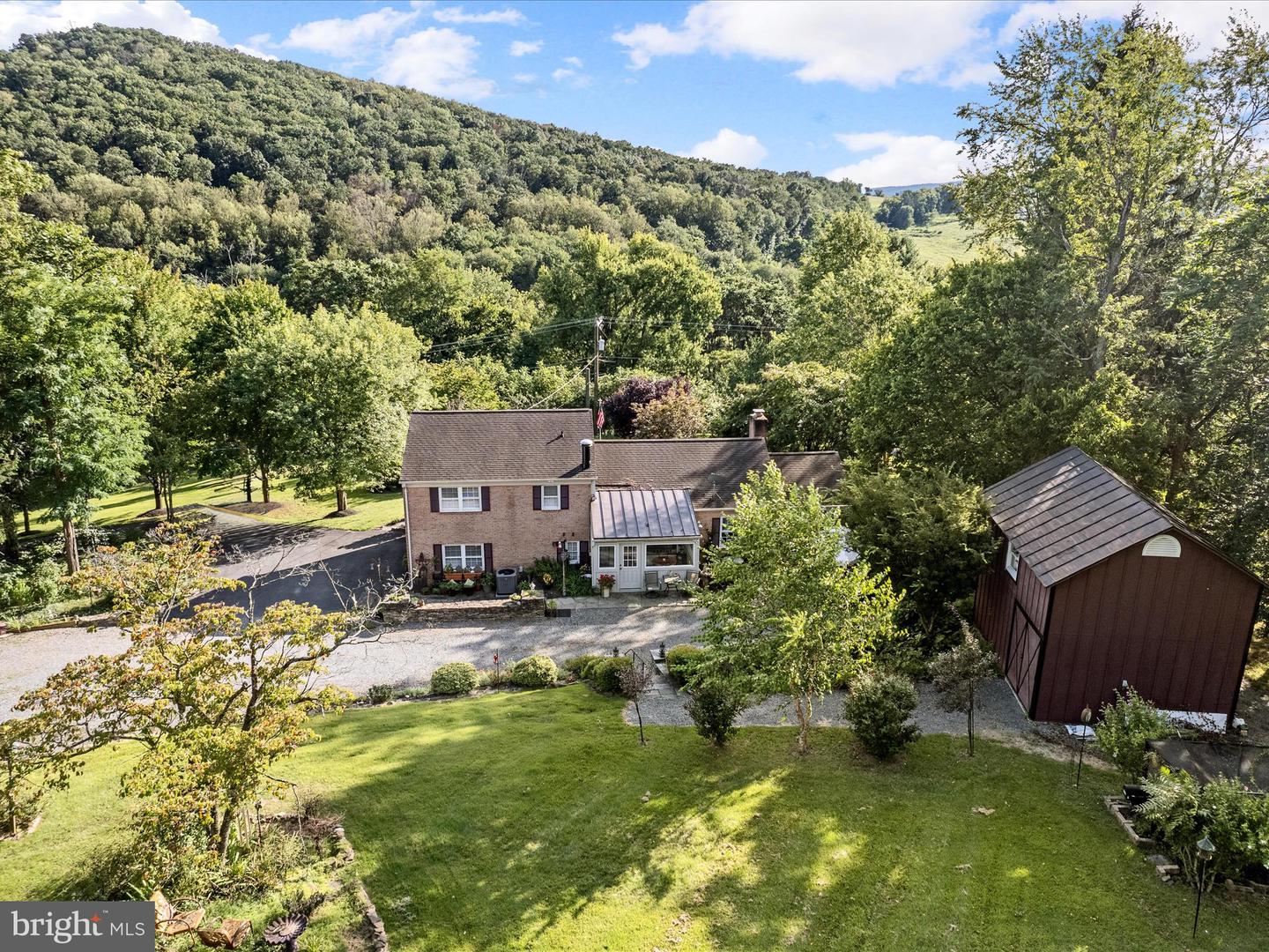 36762 CHARLES TOWN PIKE, HILLSBORO, Virginia 20132, 3 Bedrooms Bedrooms, ,2 BathroomsBathrooms,Residential,For sale,36762 CHARLES TOWN PIKE,VALO2100484 MLS # VALO2100484