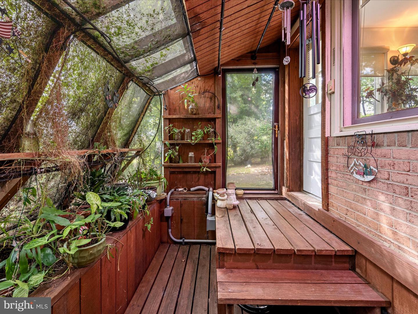 36762 CHARLES TOWN PIKE, HILLSBORO, Virginia 20132, 3 Bedrooms Bedrooms, ,2 BathroomsBathrooms,Residential,For sale,36762 CHARLES TOWN PIKE,VALO2100484 MLS # VALO2100484