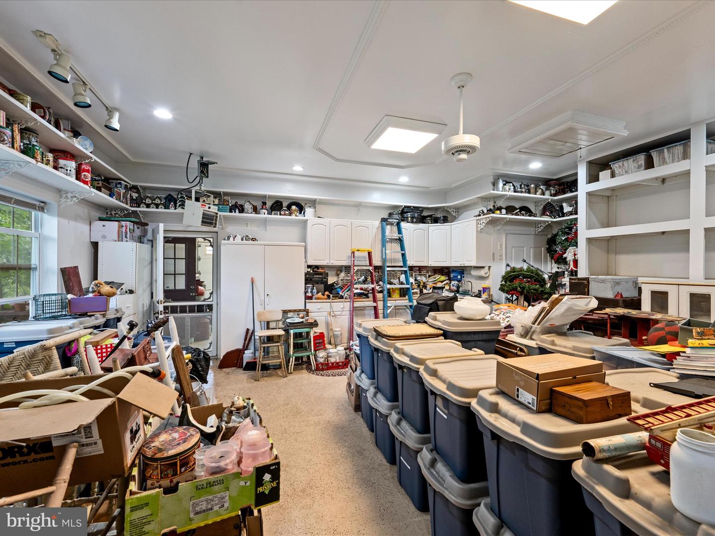 36762 CHARLES TOWN PIKE, HILLSBORO, Virginia 20132, 3 Bedrooms Bedrooms, ,2 BathroomsBathrooms,Residential,For sale,36762 CHARLES TOWN PIKE,VALO2100484 MLS # VALO2100484