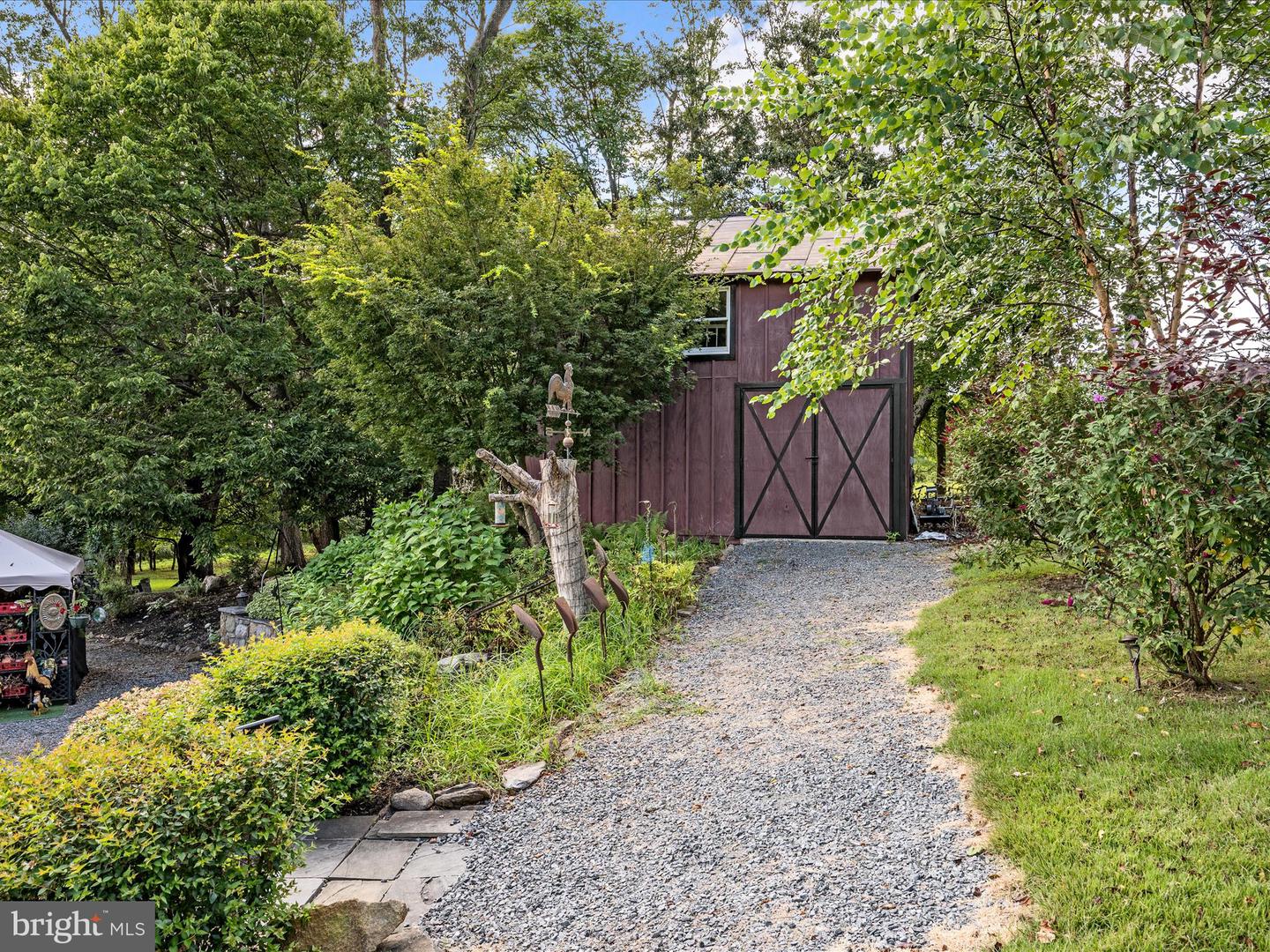 36762 CHARLES TOWN PIKE, HILLSBORO, Virginia 20132, 3 Bedrooms Bedrooms, ,2 BathroomsBathrooms,Residential,For sale,36762 CHARLES TOWN PIKE,VALO2100484 MLS # VALO2100484