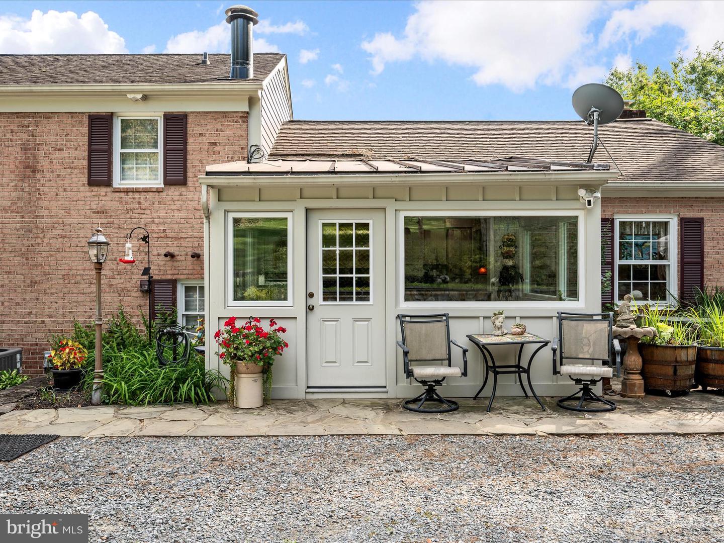 36762 CHARLES TOWN PIKE, HILLSBORO, Virginia 20132, 3 Bedrooms Bedrooms, ,2 BathroomsBathrooms,Residential,For sale,36762 CHARLES TOWN PIKE,VALO2100484 MLS # VALO2100484