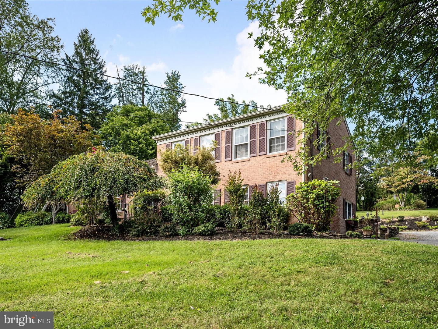 36762 CHARLES TOWN PIKE, HILLSBORO, Virginia 20132, 3 Bedrooms Bedrooms, ,2 BathroomsBathrooms,Residential,For sale,36762 CHARLES TOWN PIKE,VALO2100484 MLS # VALO2100484