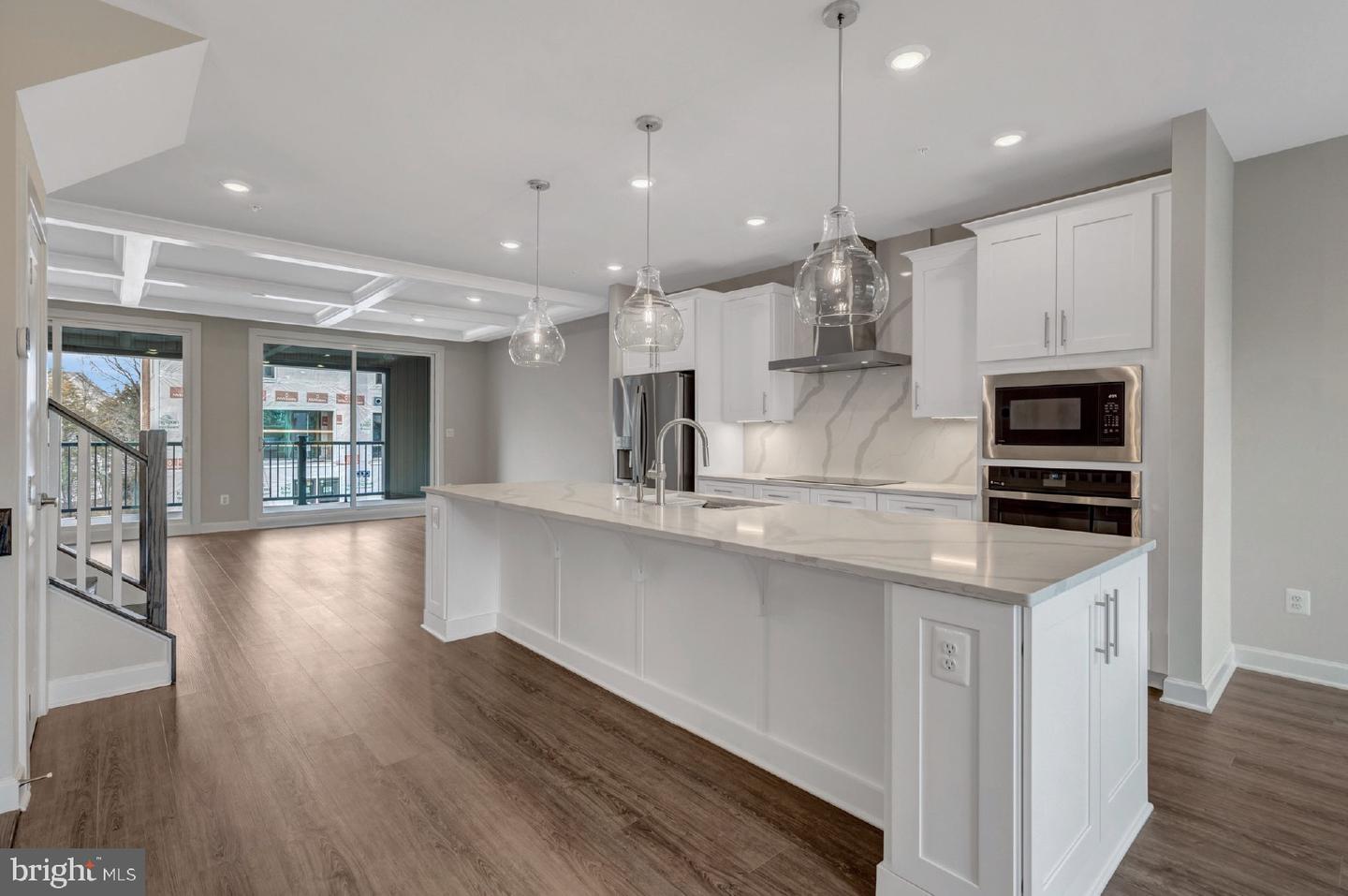 43769 METRO TER, ASHBURN, Virginia 20147, 3 Bedrooms Bedrooms, ,2 BathroomsBathrooms,Residential,For sale,43769 METRO TER,VALO2103334 MLS # VALO2103334