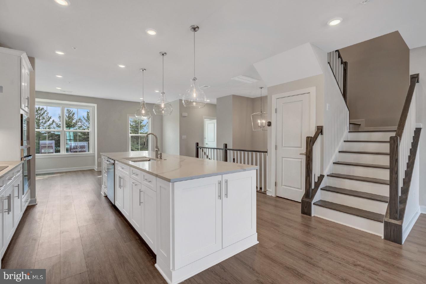 43769 METRO TER, ASHBURN, Virginia 20147, 3 Bedrooms Bedrooms, ,2 BathroomsBathrooms,Residential,For sale,43769 METRO TER,VALO2103334 MLS # VALO2103334