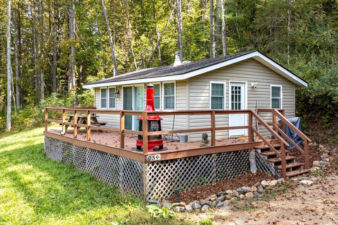 259 OVERLOOK MOUNTAIN RD, ELKTON, Virginia 22827, 2 Bedrooms Bedrooms, ,1 BathroomBathrooms,Residential,259 OVERLOOK MOUNTAIN RD,669122 MLS # 669122