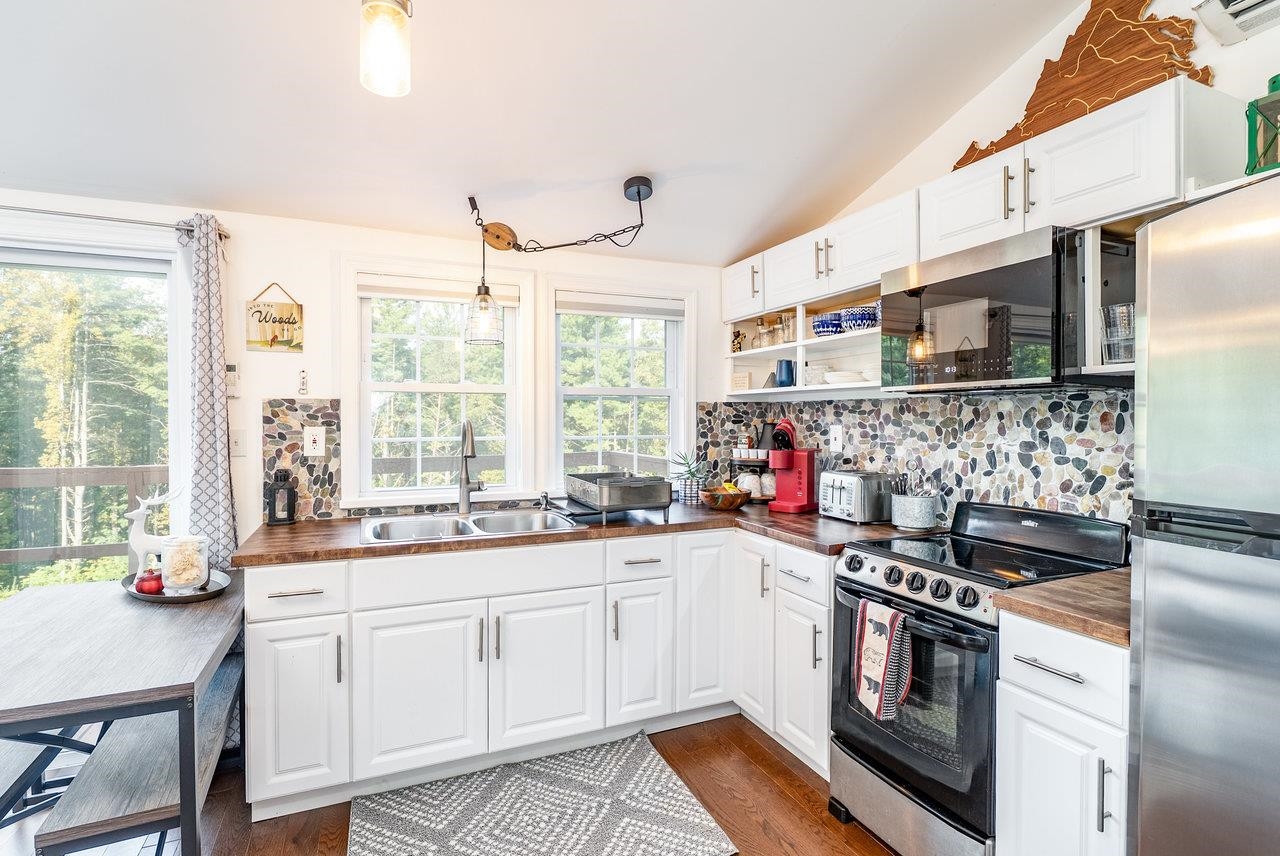 259 OVERLOOK MOUNTAIN RD, ELKTON, Virginia 22827, 2 Bedrooms Bedrooms, ,1 BathroomBathrooms,Residential,259 OVERLOOK MOUNTAIN RD,669122 MLS # 669122