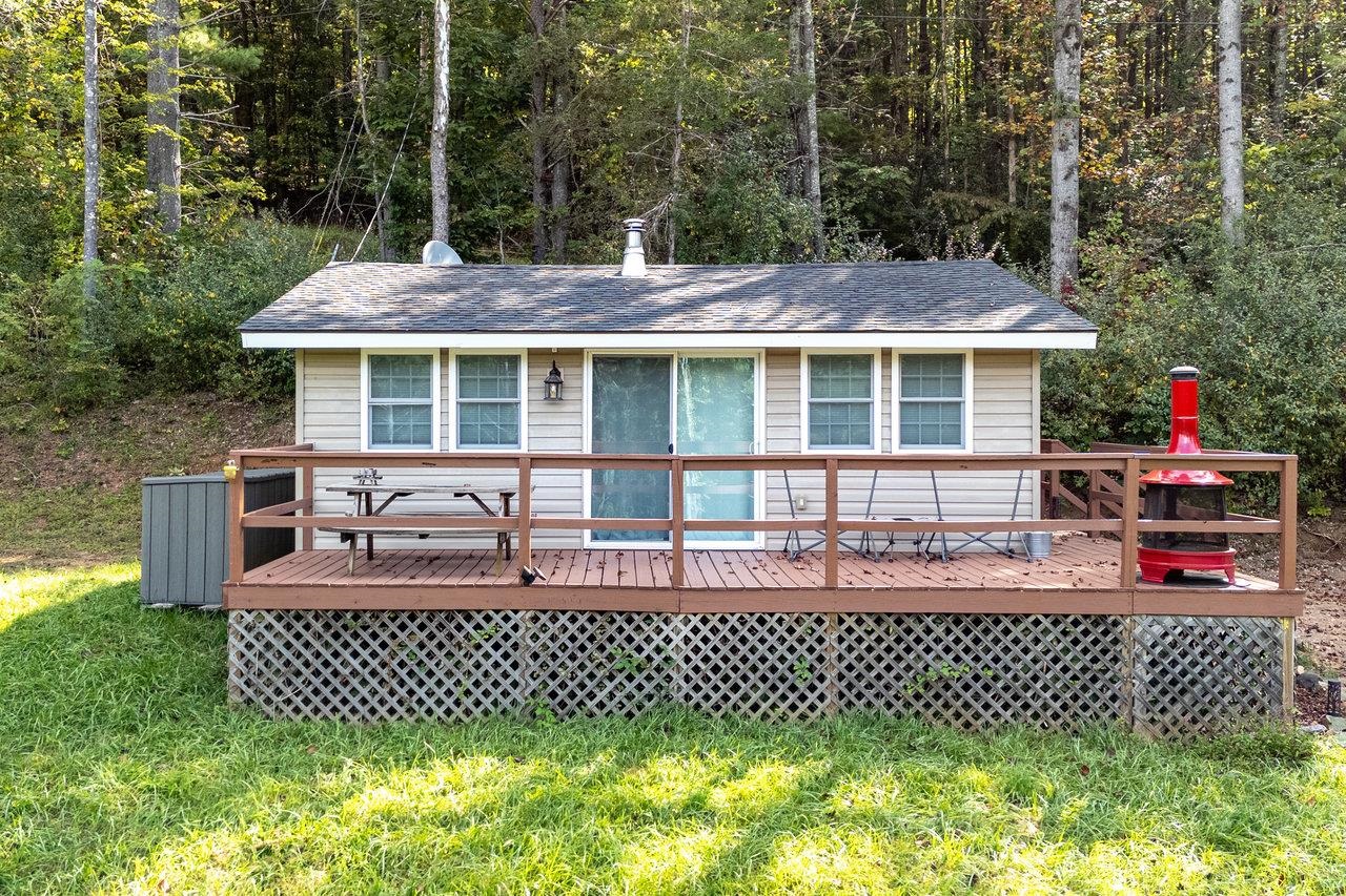 259 OVERLOOK MOUNTAIN RD, ELKTON, Virginia 22827, 2 Bedrooms Bedrooms, ,1 BathroomBathrooms,Residential,259 OVERLOOK MOUNTAIN RD,669122 MLS # 669122