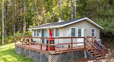 259 OVERLOOK MOUNTAIN RD, ELKTON, Virginia 22827, 2 Bedrooms Bedrooms, ,1 BathroomBathrooms,Residential,259 OVERLOOK MOUNTAIN RD,669122 MLS # 669122