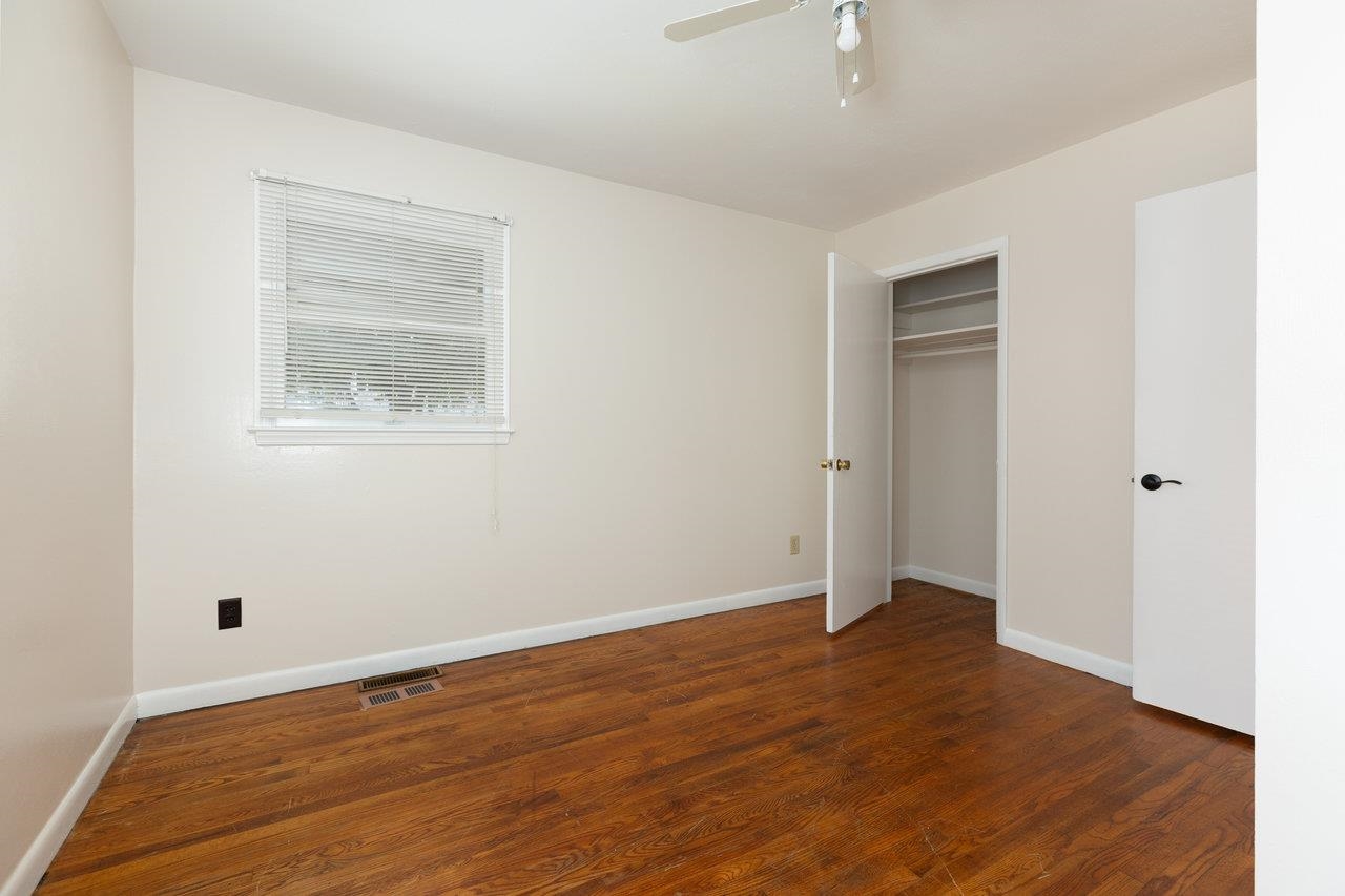 434 KELLEY ST, HARRISONBURG, Virginia 22802, 3 Bedrooms Bedrooms, ,1 BathroomBathrooms,Residential,434 KELLEY ST,669140 MLS # 669140