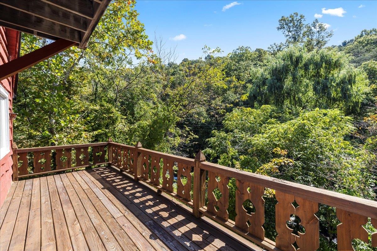 6602 MIDDLEBROOK RD, MIDDLEBROOK, Virginia 24459, 3 Bedrooms Bedrooms, ,2 BathroomsBathrooms,Residential,Moffatt's Creek Mill https://millpictures.com/m,6602 MIDDLEBROOK RD,669141 MLS # 669141