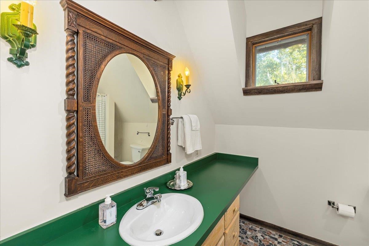 6602 MIDDLEBROOK RD, MIDDLEBROOK, Virginia 24459, 3 Bedrooms Bedrooms, ,2 BathroomsBathrooms,Residential,Moffatt's Creek Mill https://millpictures.com/m,6602 MIDDLEBROOK RD,669141 MLS # 669141