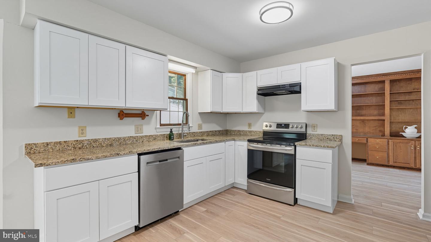 2425 HARPOON DR, STAFFORD, Virginia 22554, 4 Bedrooms Bedrooms, ,2 BathroomsBathrooms,Residential,For sale,2425 HARPOON DR,VAST2042170 MLS # VAST2042170