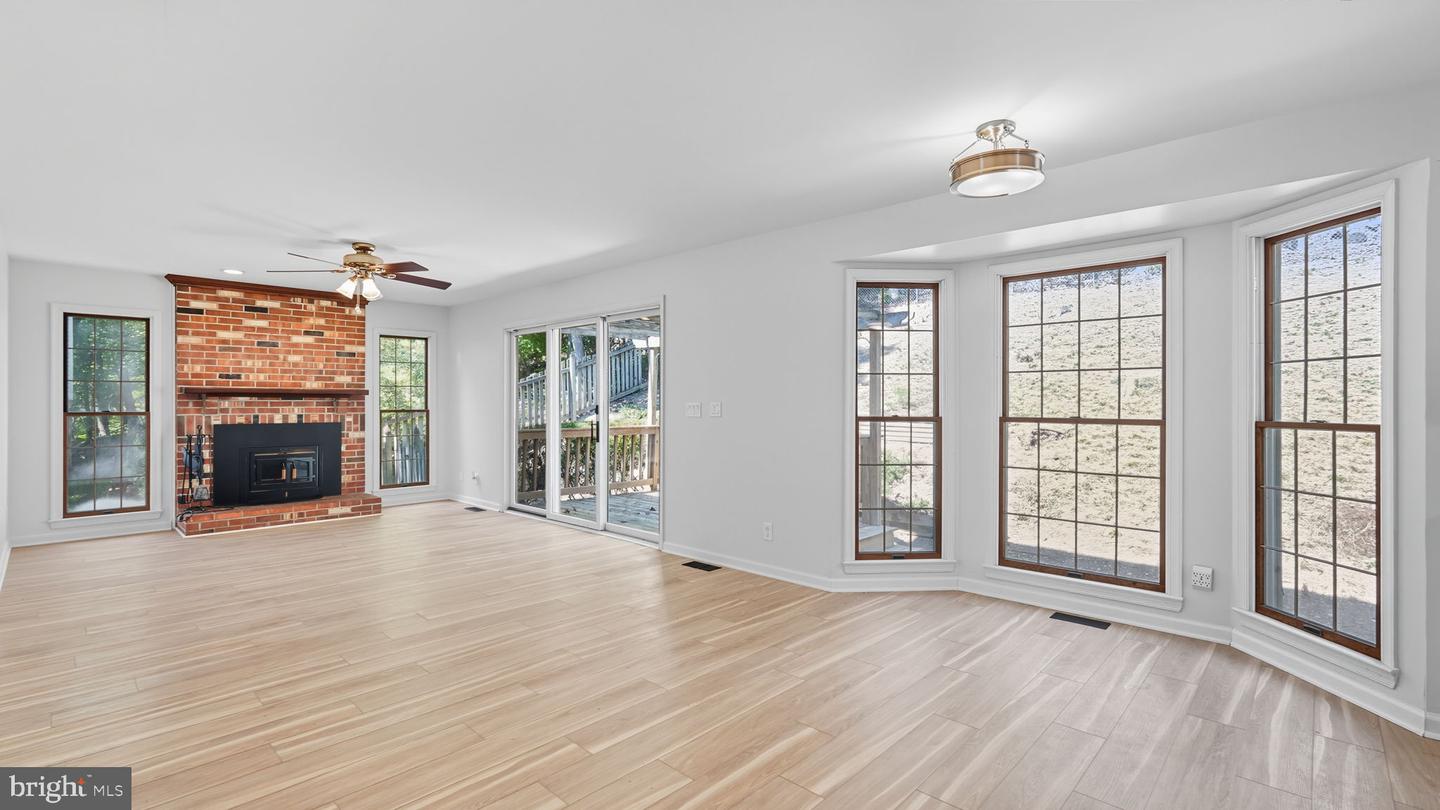 2425 HARPOON DR, STAFFORD, Virginia 22554, 4 Bedrooms Bedrooms, ,2 BathroomsBathrooms,Residential,For sale,2425 HARPOON DR,VAST2042170 MLS # VAST2042170