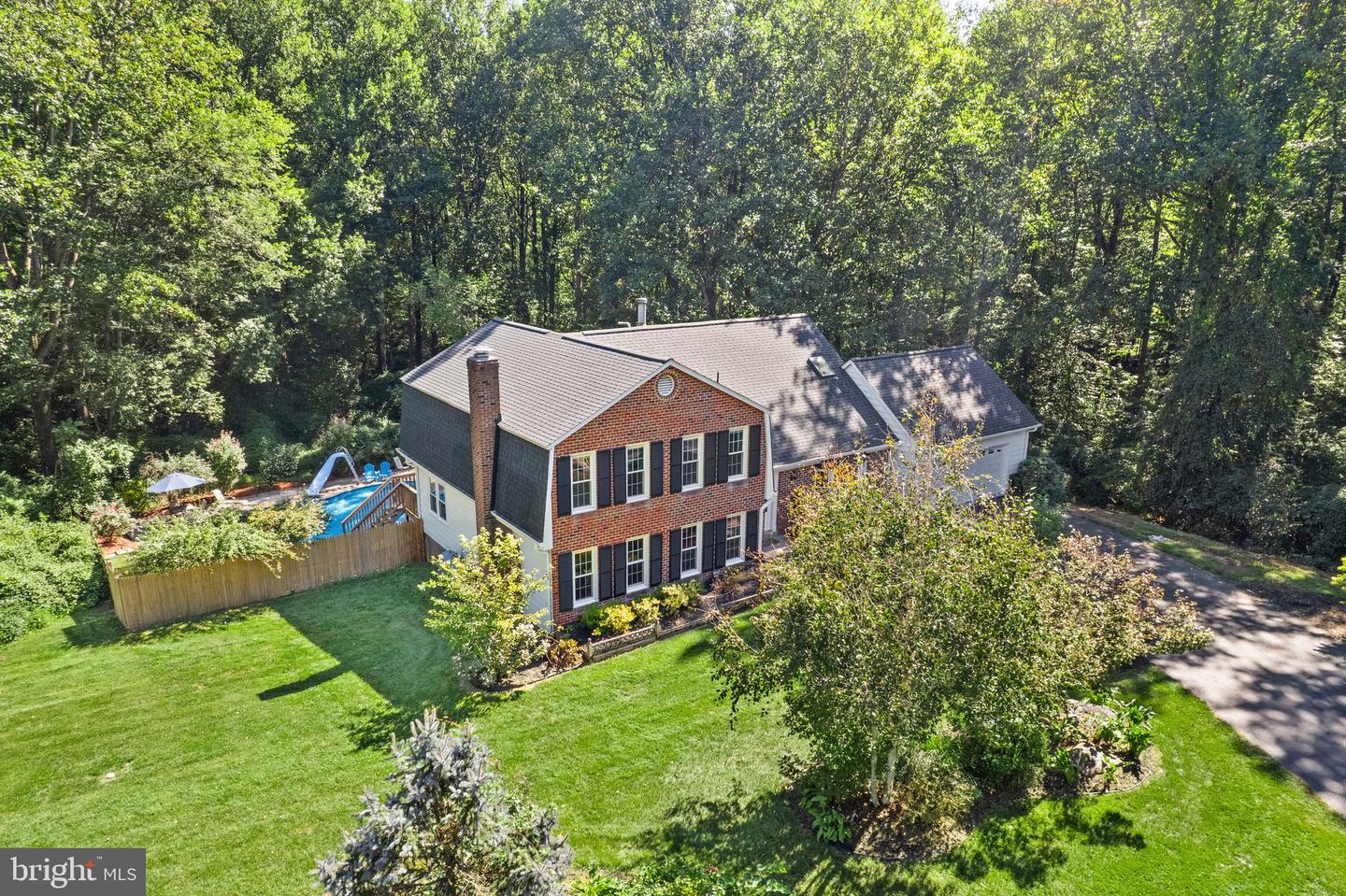 5305 HEXAGON PL, FAIRFAX, Virginia 22030, 4 Bedrooms Bedrooms, ,3 BathroomsBathrooms,Residential,For sale,5305 HEXAGON PL,VAFX2263558 MLS # VAFX2263558