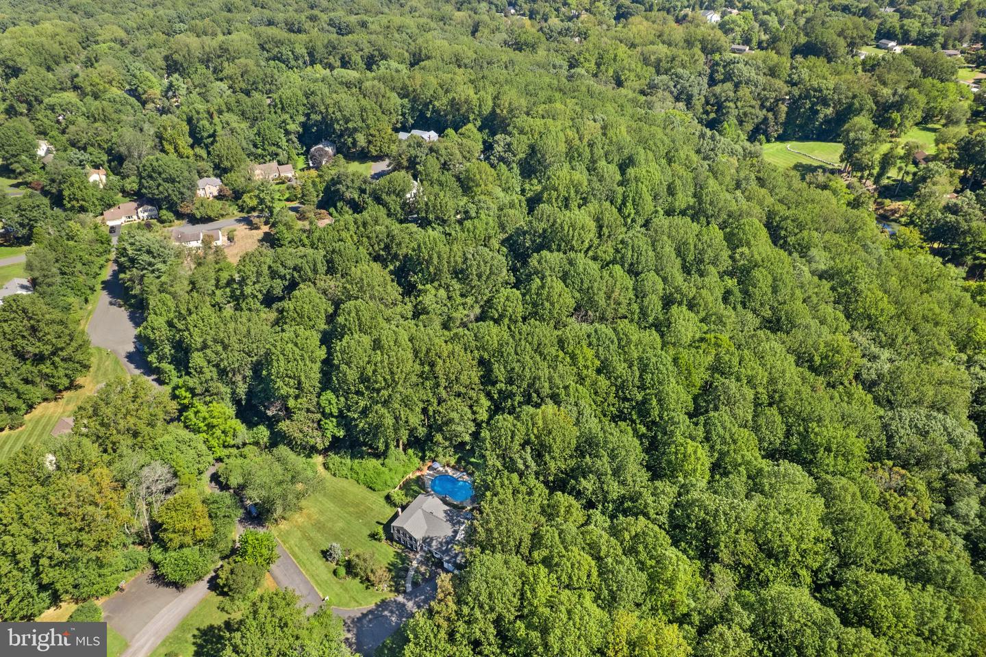 5305 HEXAGON PL, FAIRFAX, Virginia 22030, 4 Bedrooms Bedrooms, ,3 BathroomsBathrooms,Residential,For sale,5305 HEXAGON PL,VAFX2263558 MLS # VAFX2263558