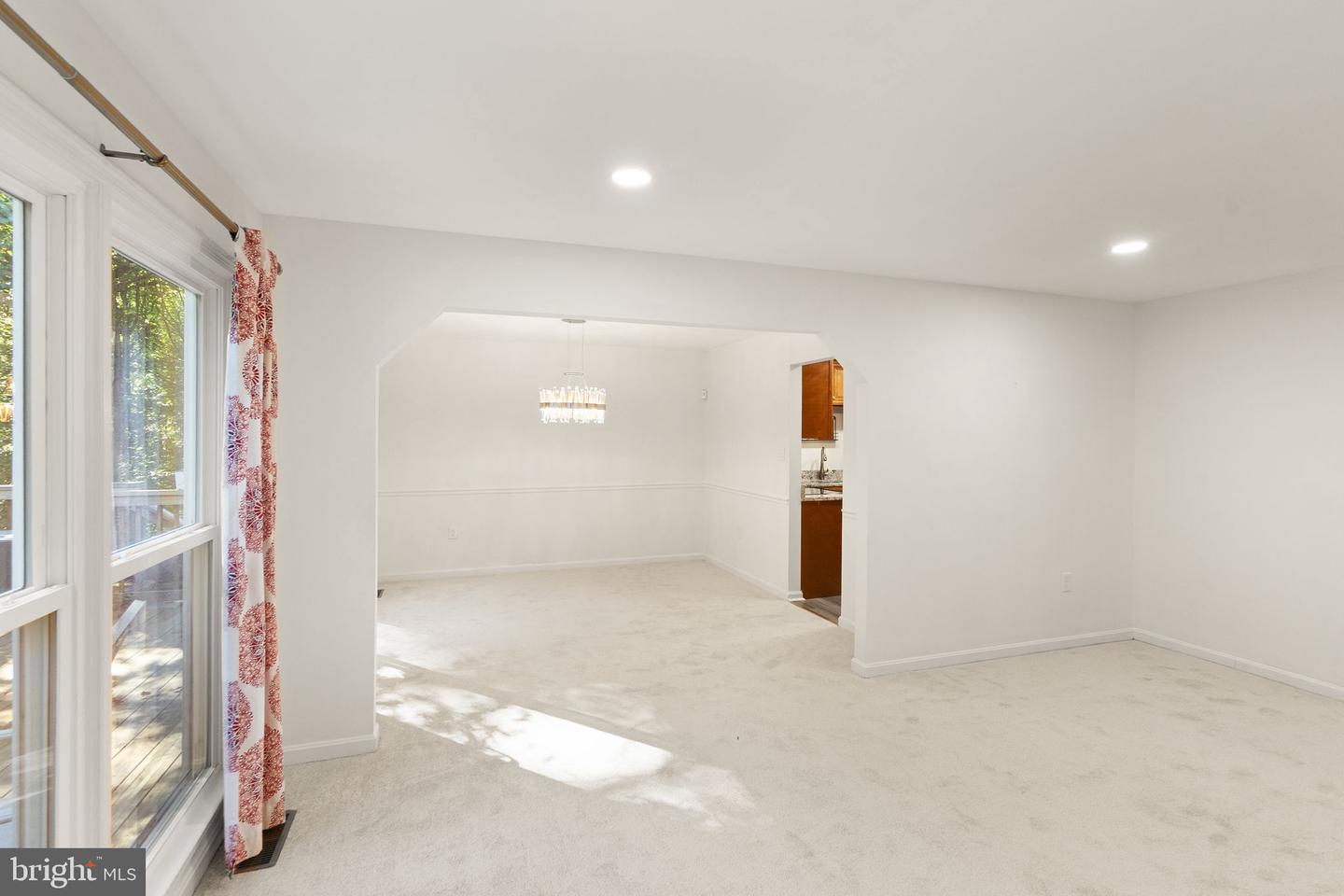 5305 HEXAGON PL, FAIRFAX, Virginia 22030, 4 Bedrooms Bedrooms, ,3 BathroomsBathrooms,Residential,For sale,5305 HEXAGON PL,VAFX2263558 MLS # VAFX2263558