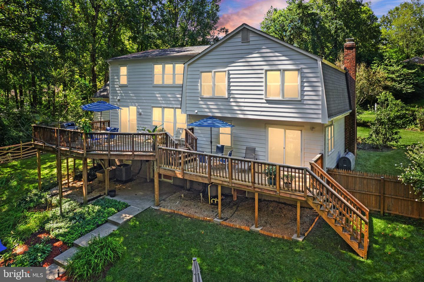 5305 HEXAGON PL, FAIRFAX, Virginia 22030, 4 Bedrooms Bedrooms, ,3 BathroomsBathrooms,Residential,For sale,5305 HEXAGON PL,VAFX2263558 MLS # VAFX2263558
