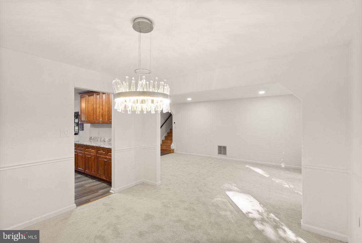5305 HEXAGON PL, FAIRFAX, Virginia 22030, 4 Bedrooms Bedrooms, ,3 BathroomsBathrooms,Residential,For sale,5305 HEXAGON PL,VAFX2263558 MLS # VAFX2263558