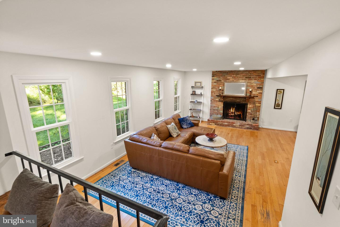 5305 HEXAGON PL, FAIRFAX, Virginia 22030, 4 Bedrooms Bedrooms, ,3 BathroomsBathrooms,Residential,For sale,5305 HEXAGON PL,VAFX2263558 MLS # VAFX2263558