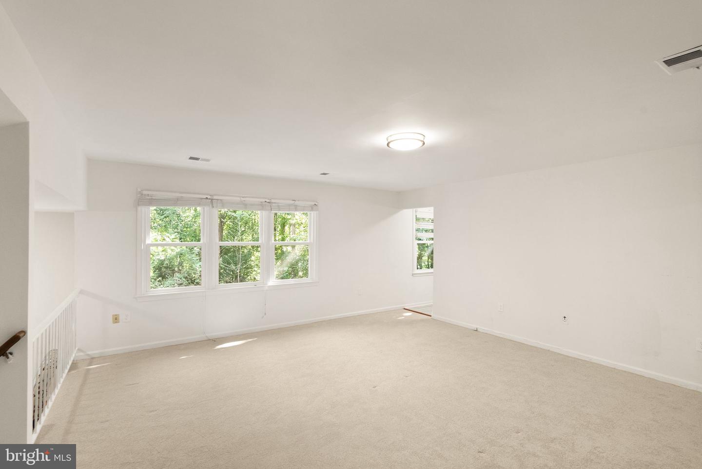 5305 HEXAGON PL, FAIRFAX, Virginia 22030, 4 Bedrooms Bedrooms, ,3 BathroomsBathrooms,Residential,For sale,5305 HEXAGON PL,VAFX2263558 MLS # VAFX2263558