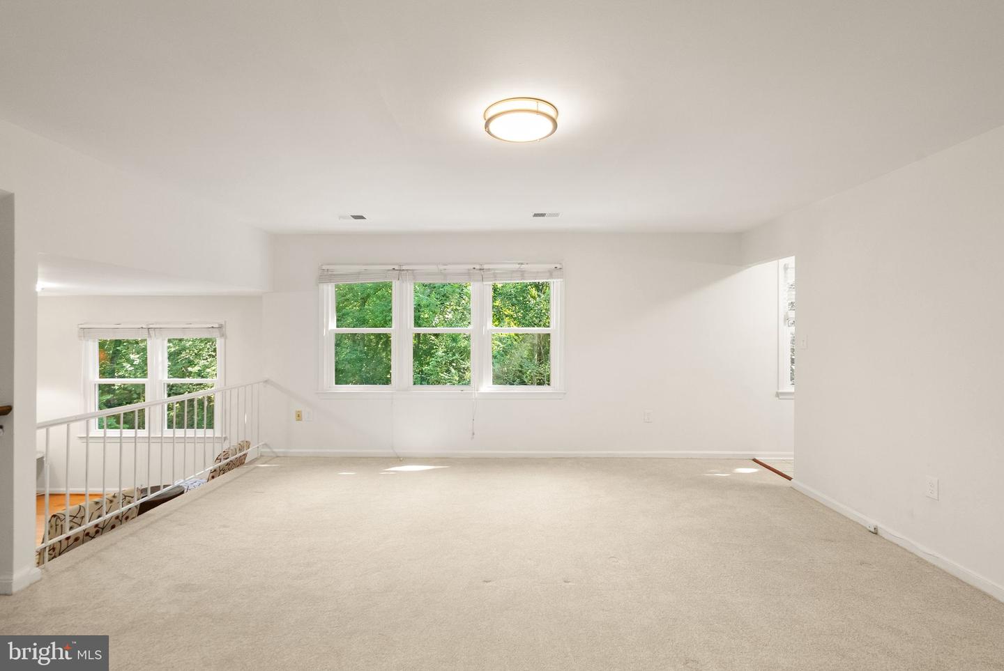 5305 HEXAGON PL, FAIRFAX, Virginia 22030, 4 Bedrooms Bedrooms, ,3 BathroomsBathrooms,Residential,For sale,5305 HEXAGON PL,VAFX2263558 MLS # VAFX2263558