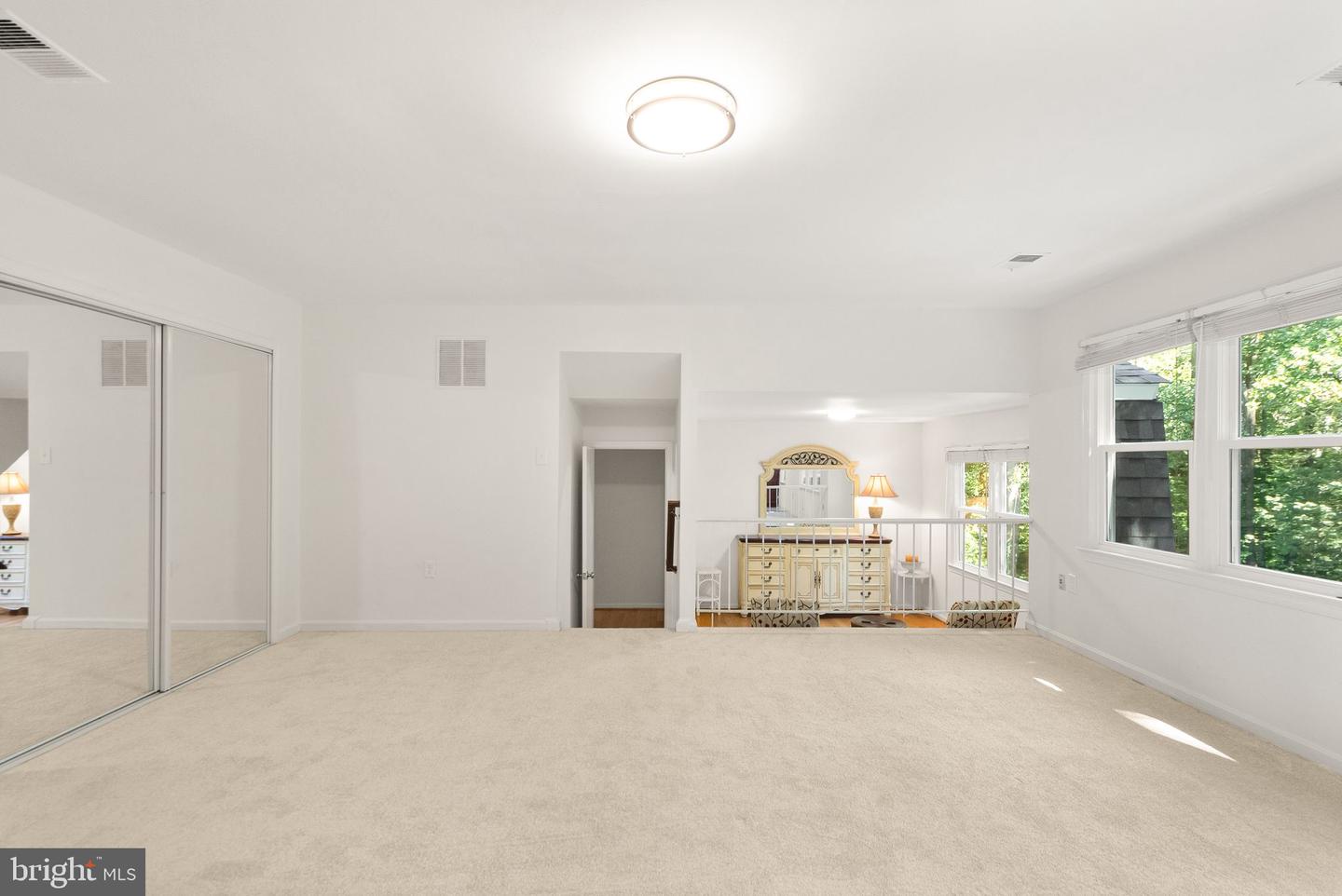 5305 HEXAGON PL, FAIRFAX, Virginia 22030, 4 Bedrooms Bedrooms, ,3 BathroomsBathrooms,Residential,For sale,5305 HEXAGON PL,VAFX2263558 MLS # VAFX2263558