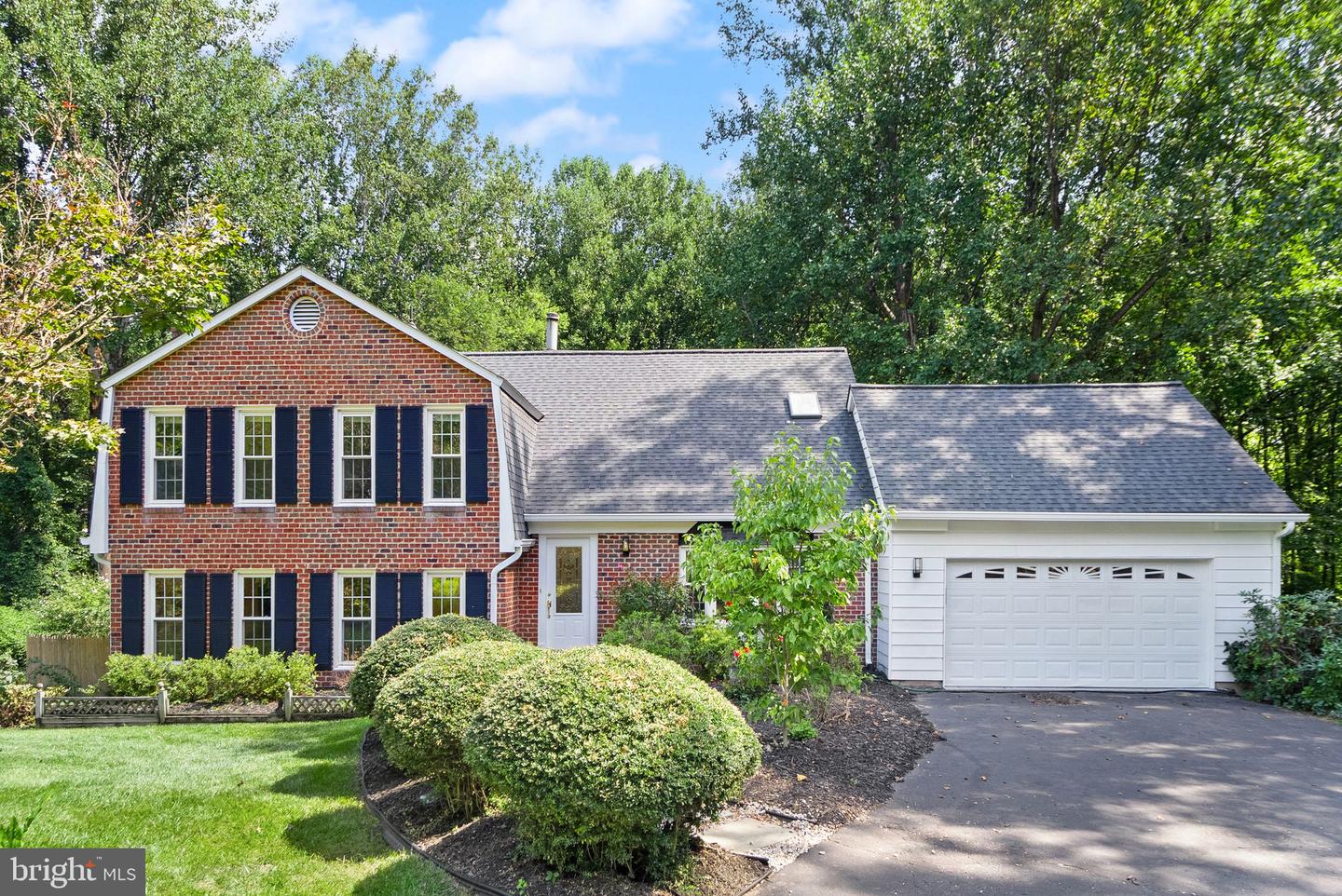 5305 HEXAGON PL, FAIRFAX, Virginia 22030, 4 Bedrooms Bedrooms, ,3 BathroomsBathrooms,Residential,For sale,5305 HEXAGON PL,VAFX2263558 MLS # VAFX2263558