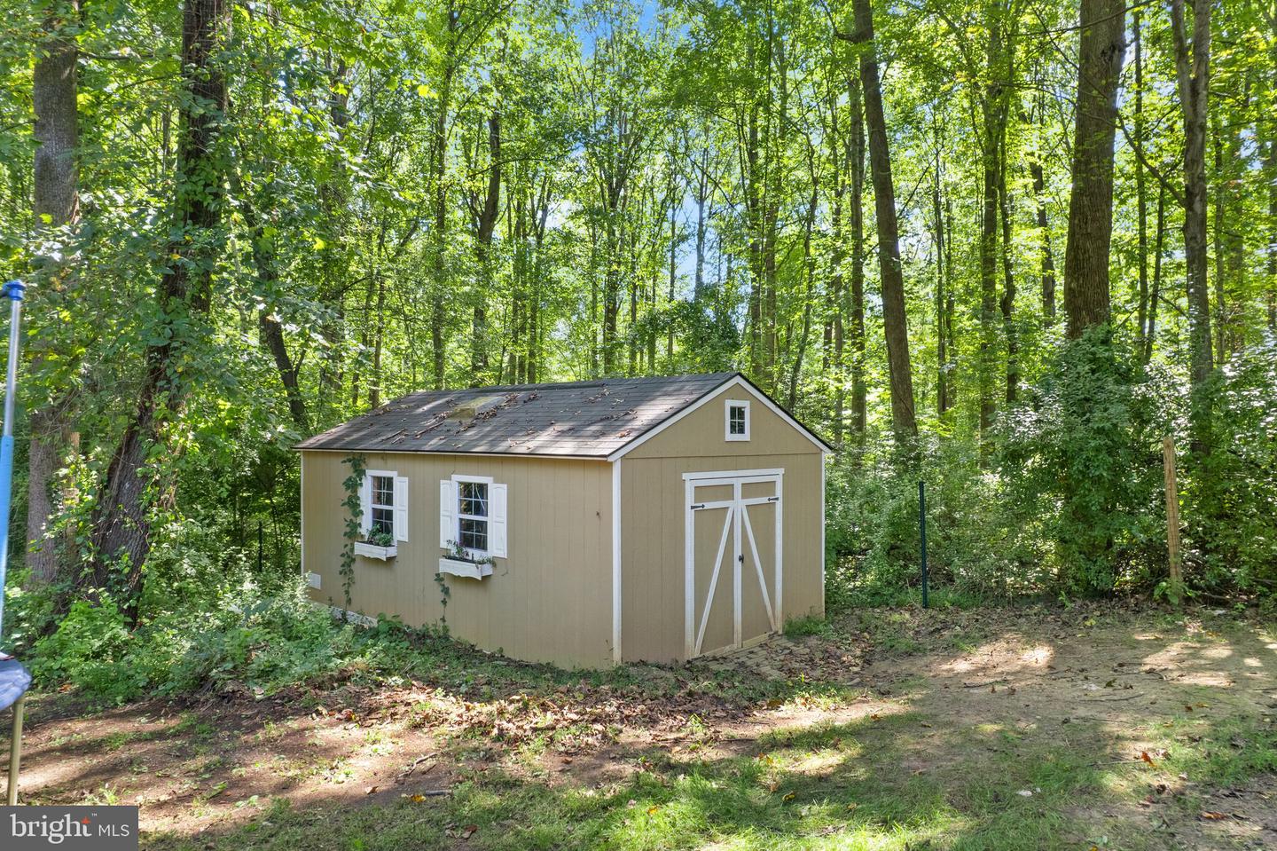 5305 HEXAGON PL, FAIRFAX, Virginia 22030, 4 Bedrooms Bedrooms, ,3 BathroomsBathrooms,Residential,For sale,5305 HEXAGON PL,VAFX2263558 MLS # VAFX2263558