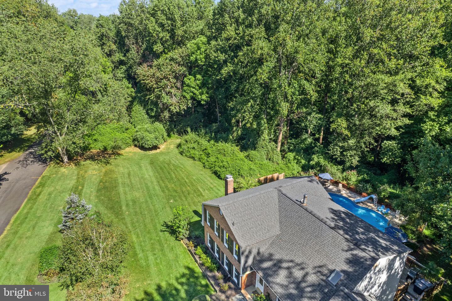 5305 HEXAGON PL, FAIRFAX, Virginia 22030, 4 Bedrooms Bedrooms, ,3 BathroomsBathrooms,Residential,For sale,5305 HEXAGON PL,VAFX2263558 MLS # VAFX2263558