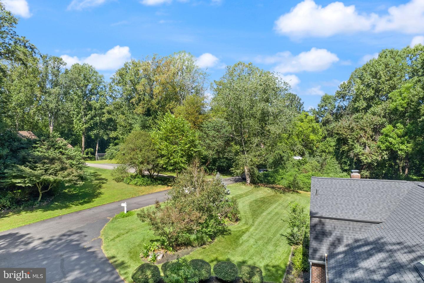 5305 HEXAGON PL, FAIRFAX, Virginia 22030, 4 Bedrooms Bedrooms, ,3 BathroomsBathrooms,Residential,For sale,5305 HEXAGON PL,VAFX2263558 MLS # VAFX2263558