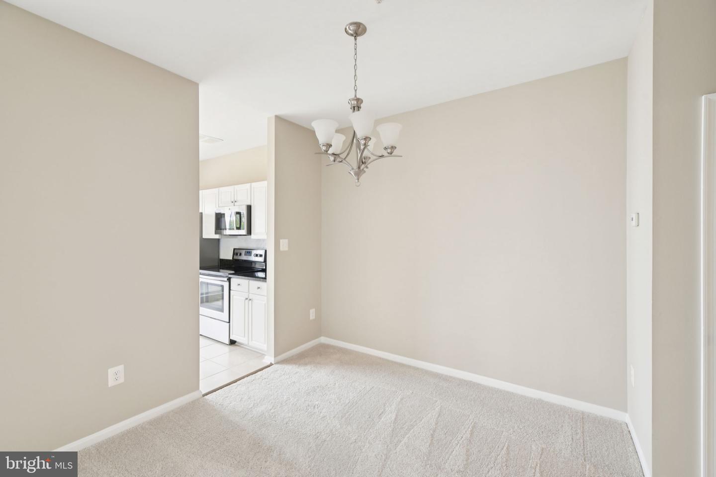 44180 SHADY GLEN TER, ASHBURN, Virginia 20147, 3 Bedrooms Bedrooms, ,2 BathroomsBathrooms,Residential,For sale,44180 SHADY GLEN TER,VALO2105984 MLS # VALO2105984