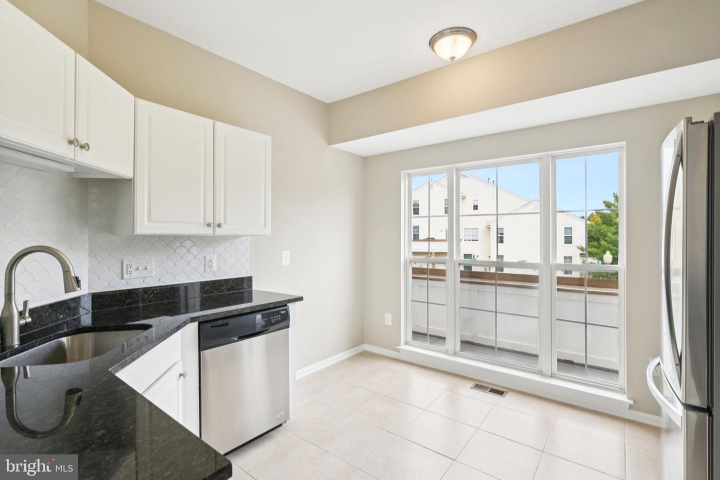 44180 SHADY GLEN TER, ASHBURN, Virginia 20147, 3 Bedrooms Bedrooms, ,2 BathroomsBathrooms,Residential,For sale,44180 SHADY GLEN TER,VALO2105984 MLS # VALO2105984