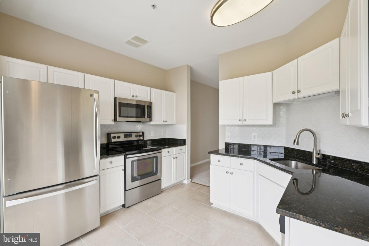 44180 SHADY GLEN TER, ASHBURN, Virginia 20147, 3 Bedrooms Bedrooms, ,2 BathroomsBathrooms,Residential,For sale,44180 SHADY GLEN TER,VALO2105984 MLS # VALO2105984
