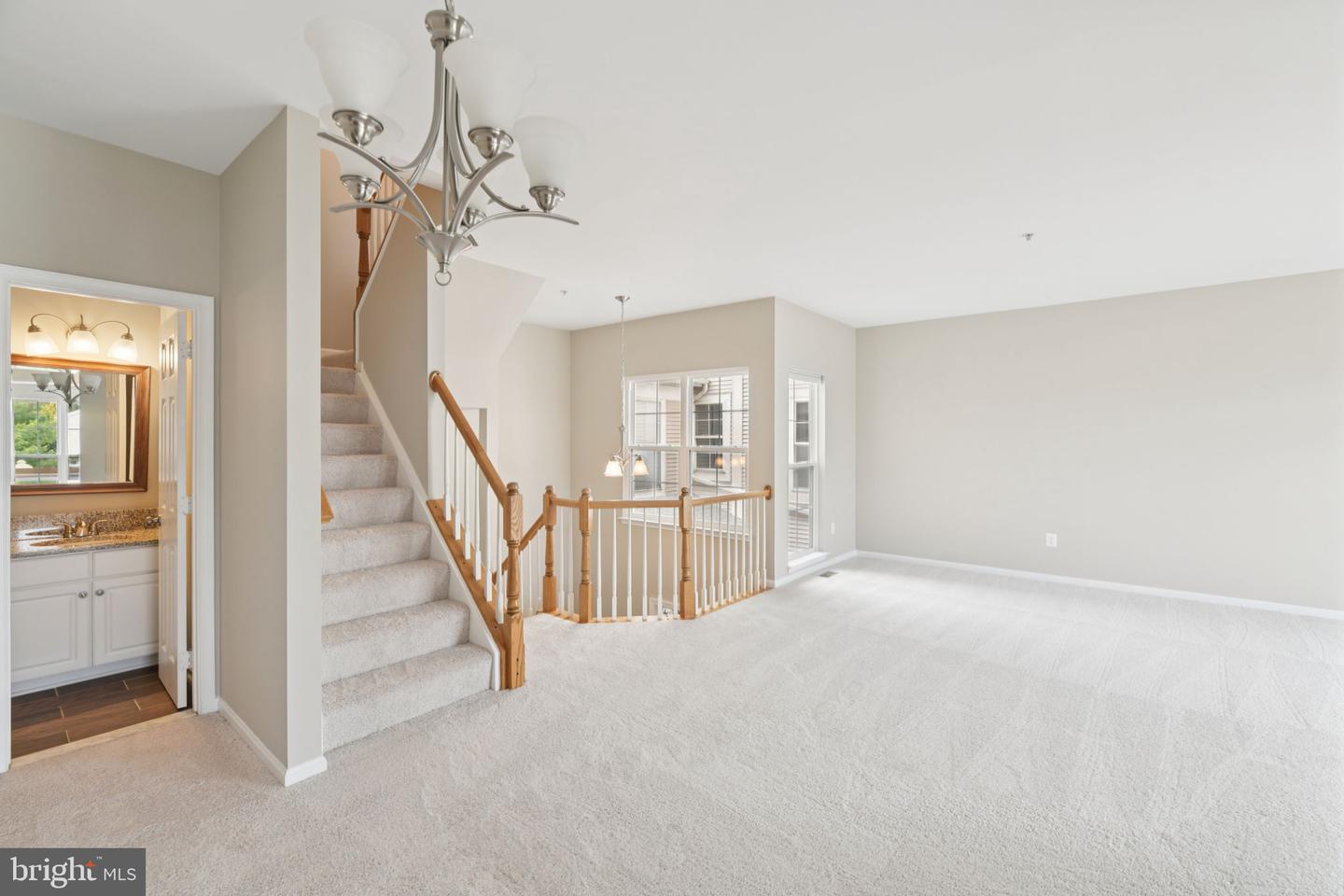 44180 SHADY GLEN TER, ASHBURN, Virginia 20147, 3 Bedrooms Bedrooms, ,2 BathroomsBathrooms,Residential,For sale,44180 SHADY GLEN TER,VALO2105984 MLS # VALO2105984