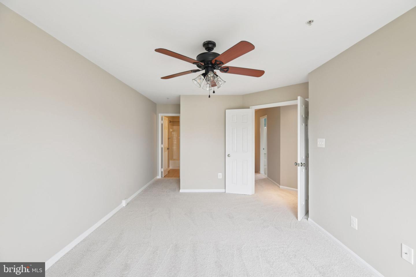 44180 SHADY GLEN TER, ASHBURN, Virginia 20147, 3 Bedrooms Bedrooms, ,2 BathroomsBathrooms,Residential,For sale,44180 SHADY GLEN TER,VALO2105984 MLS # VALO2105984