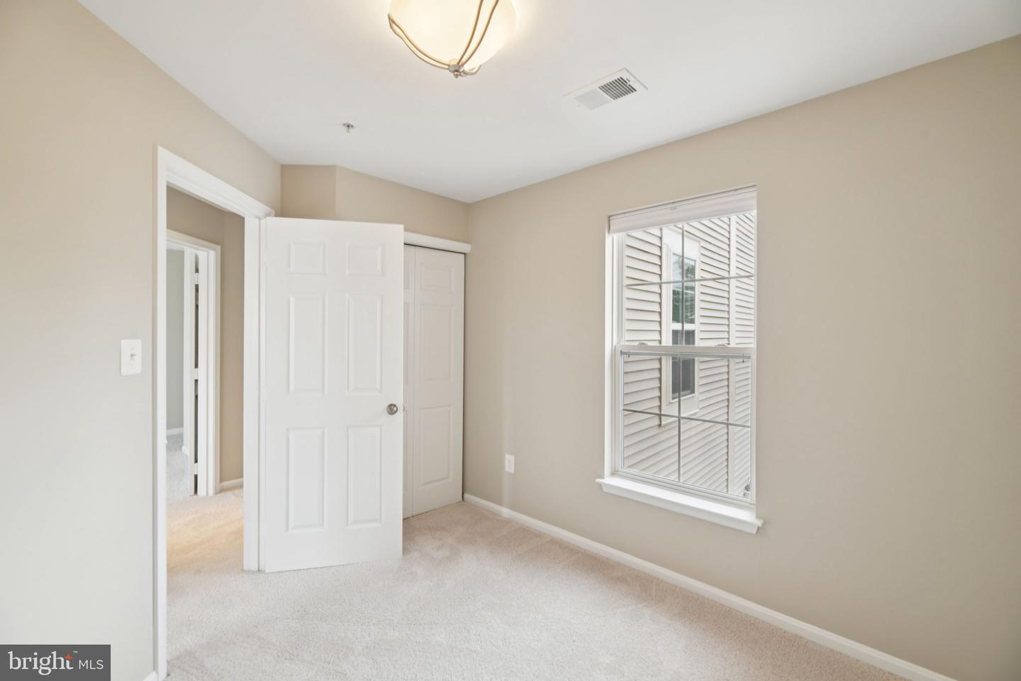 44180 SHADY GLEN TER, ASHBURN, Virginia 20147, 3 Bedrooms Bedrooms, ,2 BathroomsBathrooms,Residential,For sale,44180 SHADY GLEN TER,VALO2105984 MLS # VALO2105984