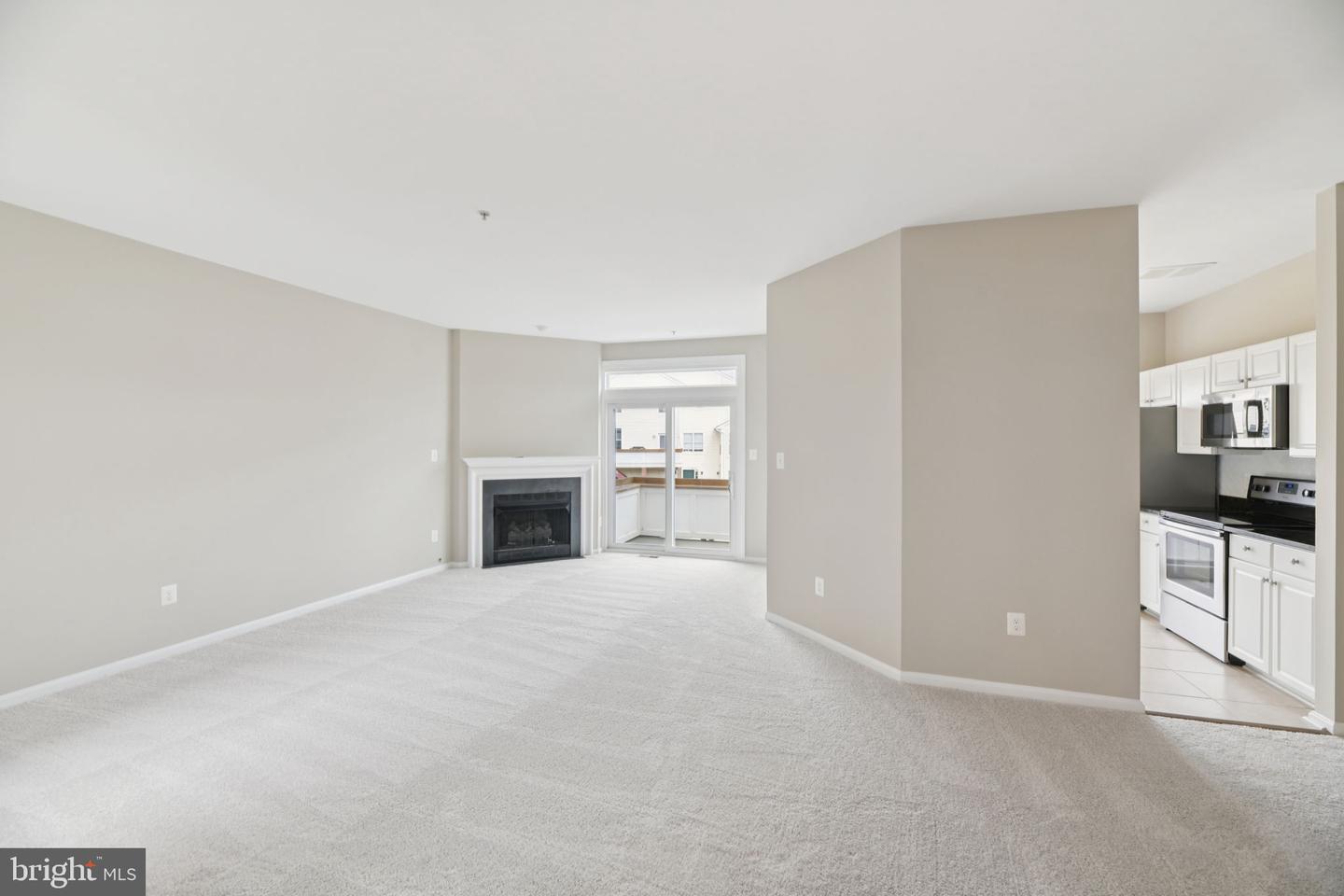 44180 SHADY GLEN TER, ASHBURN, Virginia 20147, 3 Bedrooms Bedrooms, ,2 BathroomsBathrooms,Residential,For sale,44180 SHADY GLEN TER,VALO2105984 MLS # VALO2105984