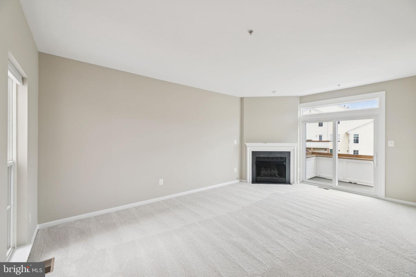 44180 SHADY GLEN TER, ASHBURN, Virginia 20147, 3 Bedrooms Bedrooms, ,2 BathroomsBathrooms,Residential,For sale,44180 SHADY GLEN TER,VALO2105984 MLS # VALO2105984