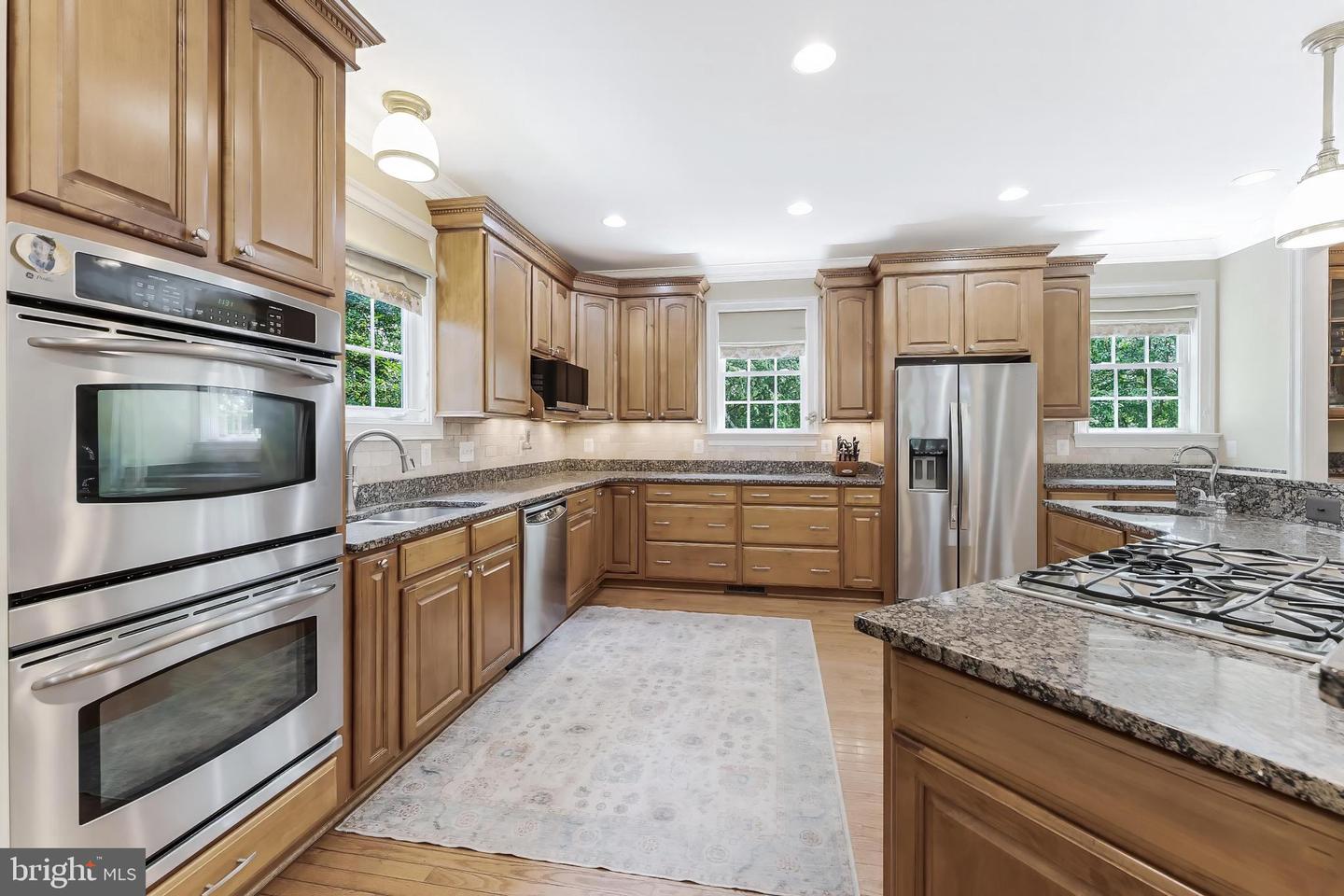 6506 BLUE WING DR, ALEXANDRIA, Virginia 22307, 5 Bedrooms Bedrooms, ,4 BathroomsBathrooms,Residential,For sale,6506 BLUE WING DR,VAFX2264676 MLS # VAFX2264676 6506 BLUE WING DR, ALEXANDRIA, Virginia 22307, 5 Bedrooms Bedrooms, ,4 BathroomsBathrooms,Residential,For sale,6506 BLUE WING DR,VAFX2264676 MLS # VAFX2264676