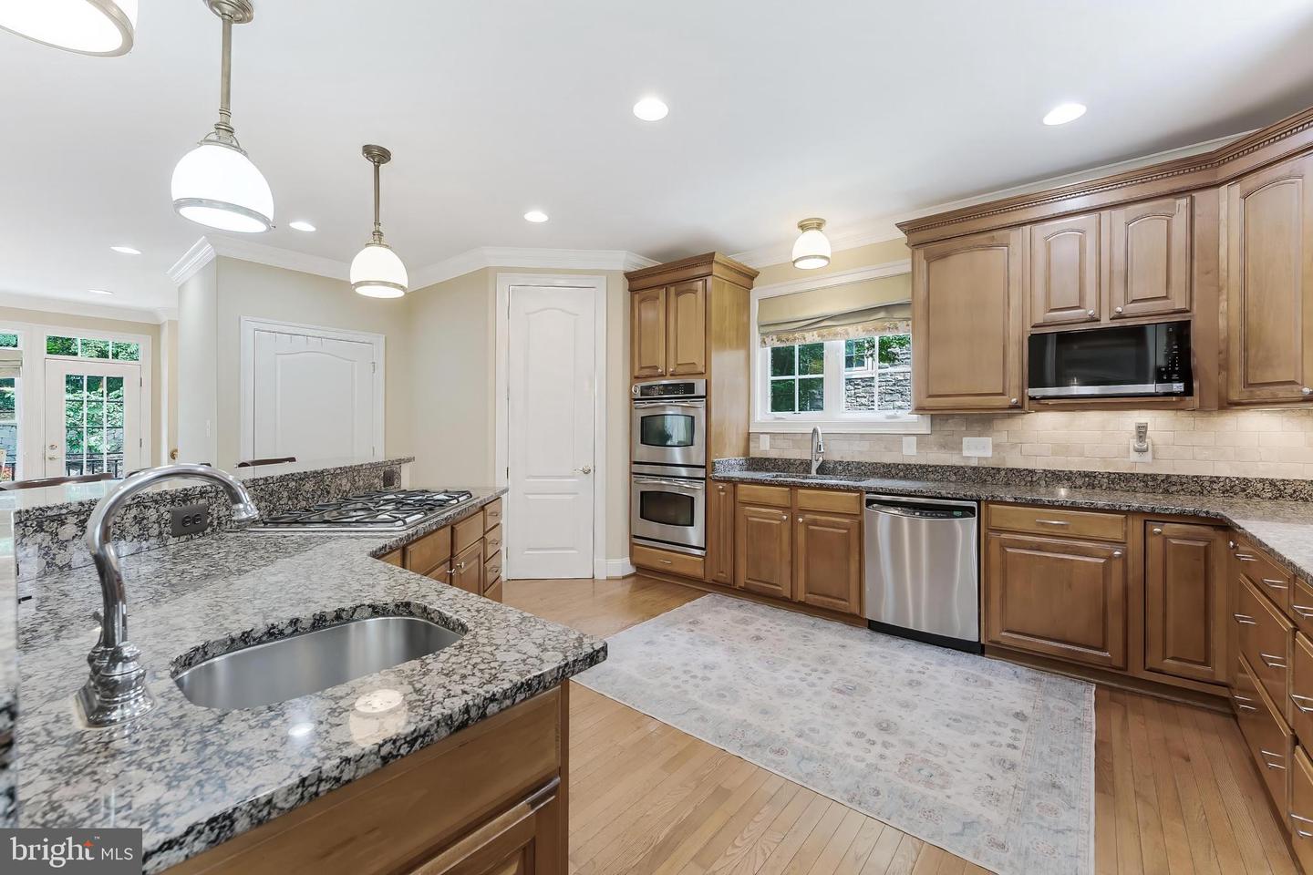 6506 BLUE WING DR, ALEXANDRIA, Virginia 22307, 5 Bedrooms Bedrooms, ,4 BathroomsBathrooms,Residential,For sale,6506 BLUE WING DR,VAFX2264676 MLS # VAFX2264676 6506 BLUE WING DR, ALEXANDRIA, Virginia 22307, 5 Bedrooms Bedrooms, ,4 BathroomsBathrooms,Residential,For sale,6506 BLUE WING DR,VAFX2264676 MLS # VAFX2264676