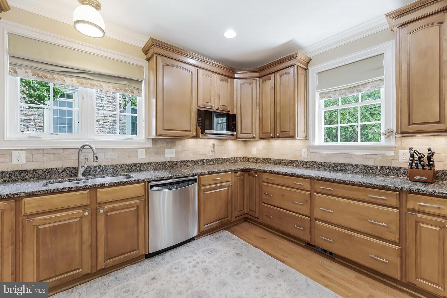 6506 BLUE WING DR, ALEXANDRIA, Virginia 22307, 5 Bedrooms Bedrooms, ,4 BathroomsBathrooms,Residential,For sale,6506 BLUE WING DR,VAFX2264676 MLS # VAFX2264676 6506 BLUE WING DR, ALEXANDRIA, Virginia 22307, 5 Bedrooms Bedrooms, ,4 BathroomsBathrooms,Residential,For sale,6506 BLUE WING DR,VAFX2264676 MLS # VAFX2264676
