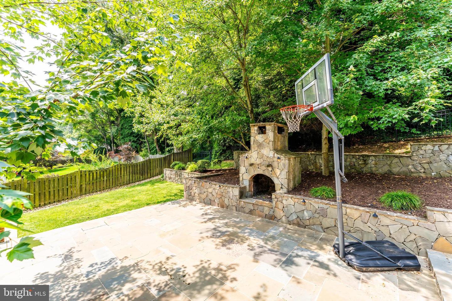 6506 BLUE WING DR, ALEXANDRIA, Virginia 22307, 5 Bedrooms Bedrooms, ,4 BathroomsBathrooms,Residential,For sale,6506 BLUE WING DR,VAFX2264676 MLS # VAFX2264676 6506 BLUE WING DR, ALEXANDRIA, Virginia 22307, 5 Bedrooms Bedrooms, ,4 BathroomsBathrooms,Residential,For sale,6506 BLUE WING DR,VAFX2264676 MLS # VAFX2264676