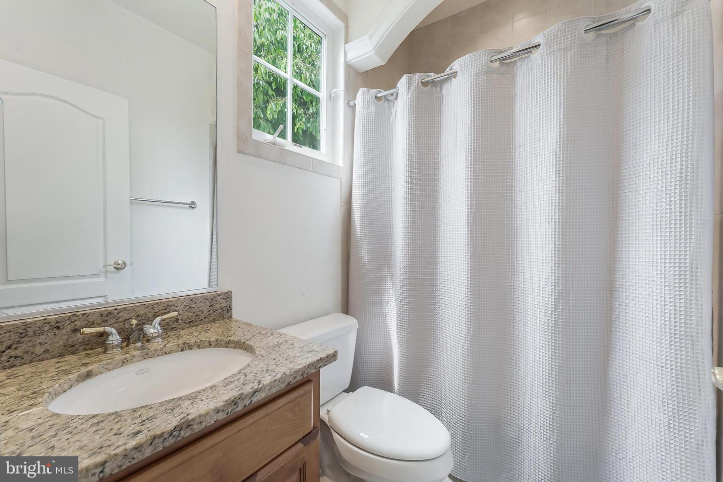 6506 BLUE WING DR, ALEXANDRIA, Virginia 22307, 5 Bedrooms Bedrooms, ,4 BathroomsBathrooms,Residential,For sale,6506 BLUE WING DR,VAFX2264676 MLS # VAFX2264676 6506 BLUE WING DR, ALEXANDRIA, Virginia 22307, 5 Bedrooms Bedrooms, ,4 BathroomsBathrooms,Residential,For sale,6506 BLUE WING DR,VAFX2264676 MLS # VAFX2264676